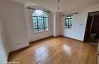 4 Bed House with En Suite in Runda - 9