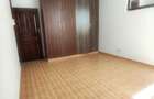 3 Bed Apartment with En Suite at Links Road - 5