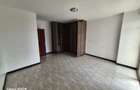 4 Bed Apartment with En Suite at Parklands - 13