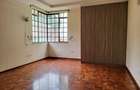 4 Bed Townhouse with En Suite in Kitisuru - 9