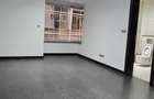 3 Bed Apartment with En Suite at Riverside Drive - 12