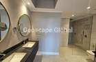 5 Bed House with En Suite in Runda - 12