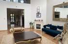5 Bed Villa with En Suite in Spring Valley - 11
