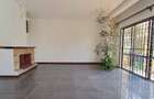 4 Bed Townhouse with En Suite in Spring Valley - 7