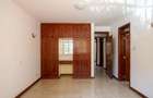 3 Bed Apartment with En Suite at Brookside Estate - 10