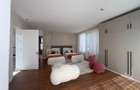 5 Bed Villa with En Suite in Runda - 9
