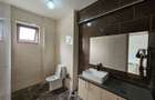 2 Bed Apartment with Swimming Pool at Lantana Road - 7