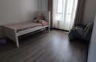 5 Bed Apartment with En Suite in Parklands - 8