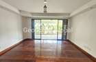 5 Bed Townhouse with En Suite in Lavington - 4