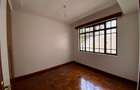 4 Bed Townhouse with En Suite at Lavington - 10