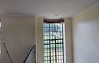 5 Bed Townhouse with En Suite at Rosslyn Garden - 9