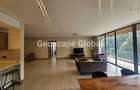 Furnished 4 Bed Apartment with En Suite in Spring Valley - 10