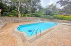 5 Bed Townhouse with En Suite at Rossylin Lone Tree - 8