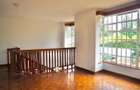 4 Bed Townhouse with En Suite in Rosslyn - 17