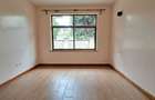 4 Bed House with En Suite in Nyari - 6
