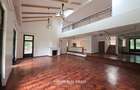 5 Bed House with Garden in Runda - 2