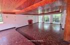 5 Bed House with Garden in Runda - 12