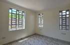 6 Bed House with En Suite in Gikambura - 12