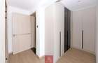 3 Bed Apartment with En Suite at Riverside Drive - 17