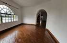4 Bed House with En Suite in Nyari - 4
