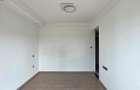 3 Bed Apartment with En Suite in Riverside - 11