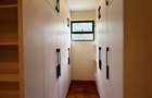 4 Bed Townhouse with En Suite in Karen - 3
