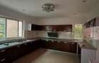 4 Bed Townhouse with En Suite at Riverside Drive - 3
