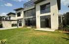 5 Bed Townhouse with En Suite in Runda - 1