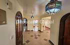 5 Bed House with En Suite in Riverside - 3