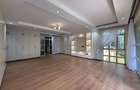 6 Bed House with En Suite in Nyari - 18