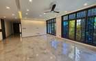 5 Bed Villa with En Suite in Nyali Area - 11