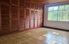5 Bed Townhouse with En Suite in Rosslyn - 16