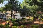 4 Bed House with En Suite at Loresho Crescent - 17