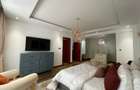 5 Bed Apartment with En Suite in Parklands - 12