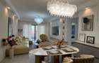 Studio Apartment with Swimming Pool at Wood Avenue - 8