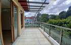 5 Bed Townhouse with En Suite at Lavington Green - 16