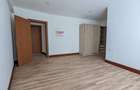 3 Bed Apartment with En Suite in Parklands - 14