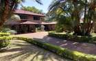5 Bed Townhouse with En Suite in Runda - 17