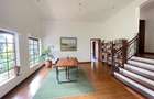 4 Bed Apartment with En Suite in Spring Valley - 7