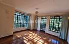 5 Bed House with En Suite in Karen Hardy - 2