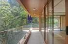 3 Bed Apartment with En Suite in Spring Valley - 5