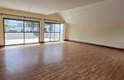 5 Bed Townhouse with En Suite at Grovelia Grove - 18