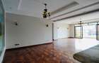 4 Bed Apartment with En Suite at 2026-535 4 Bed - 3