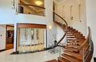 5 Bed House with En Suite in Loresho - 14