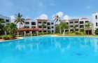 2 Bed Apartment with En Suite at Greenwood Drive - 1