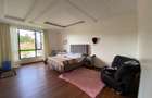 5 Bed House with En Suite in Runda - 7