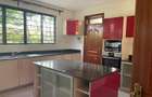 5 Bed Townhouse with En Suite at Lavington - 2