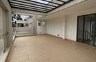 6 Bed Townhouse with En Suite in Lavington - 14