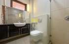 4 Bed Apartment in Parklands - 8