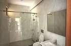 3 Bed Apartment with En Suite at Off Links Road - 5